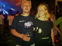 1401870 Oh no... INVASION!!!