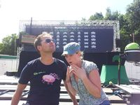 1403512 Oh no... INVASION!!!