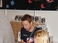 1456346 Oh no... INVASION!!!