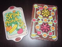 1586416 Spin Monkeys