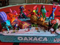 4187242 Oaxaca: Crafts of a Culture
