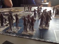 1995181 Dead of Winter: A Crossroads Game (Edizione Inglese)