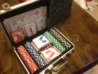 2497699 Pandánte: Light &amp; Dark