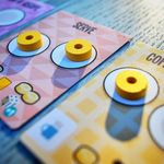 3454398 Doughnut Drive-Thru