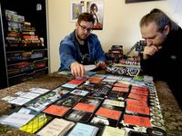 2898233 This War of Mine: The Board Game