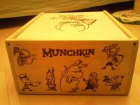 1171574 Munchkin Guest Artist Edwin Huang