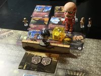 3868414 Attack on Titan: Deck-Building Game