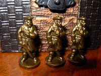 323663 Rum & Pirates