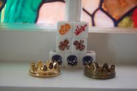 3589891 Dice of Crowns