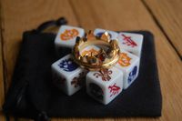 3589898 Dice of Crowns