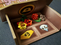 4298306 Off the Rails