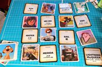 3881455 Codenames: Disney Family Edition