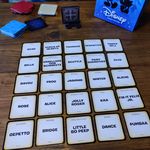 6919467 Codenames: Disney Family Edition