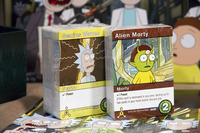 3879240 Rick and Morty: Close Rick-Counters of the Rick Kind Deck-Building Game