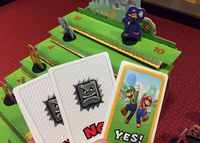 4052129 Super Mario: Level Up! Board Game