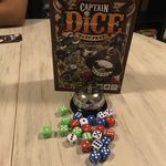 5063325 Captain Dice