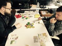 3957587 Dice Settlers