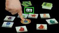 4266062 Monster Match