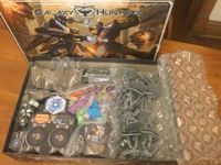 6028035 Galaxy Hunters