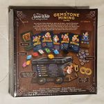 6871193 Snow White and the Seven Dwarfs: A Gemstone Mining Game