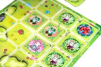 4716182 Flip over Frog