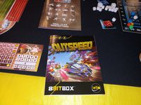 4422910 8Bit Box: Outspeed