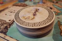 5308320 Philosophia: Dare to be Wise