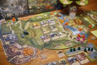 5148022 Everdell: Spirecrest (Seconda Edizione)