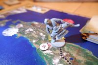 5318685 Philosophia: Floating World