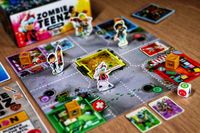 6370031 Zombie Teenz Evolution