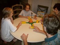 544044 Bobbin' Bumblebee