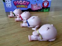 6299662 Piggy Pearls