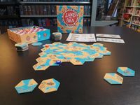 6277283 Land vs Sea