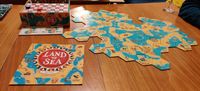 6465560 Land vs Sea