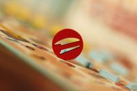 6545946 Get on Board: New York &amp; London