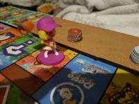 6453592 Monopoly: Animal Crossing New Horizons