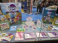 7010944 My Little Pony: Adventures in Equestria Deck-Building Game