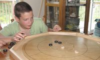 1042381 Crokinole (Legno scuro)