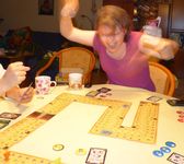 2063606 Strauß Voraus!