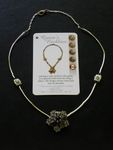 139300 Queen's Necklace 
