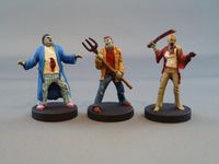 1782816 Last Night on Earth: Zombies with Grave Weapons Miniature Set
