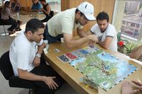 1071118 Paris Connection